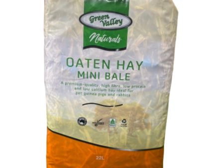 Green Valley Naturals Oaten Hay Mini Bale 22L on Sale