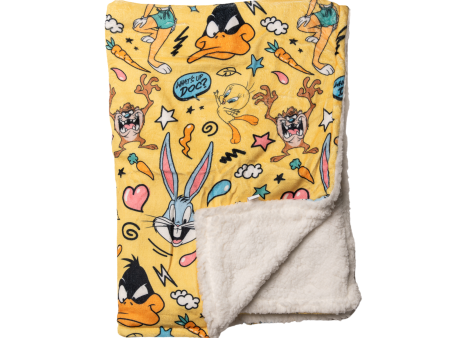 Petverse Looney Tunes Pet Blanket Online