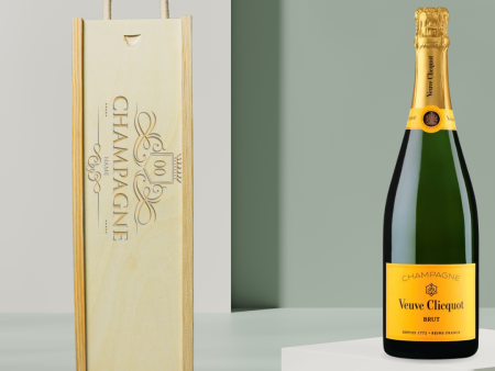 Personalised Veuve Clicquot Champagne Gift Set in Wooden Presentation Gift Box - 75cl Hot on Sale