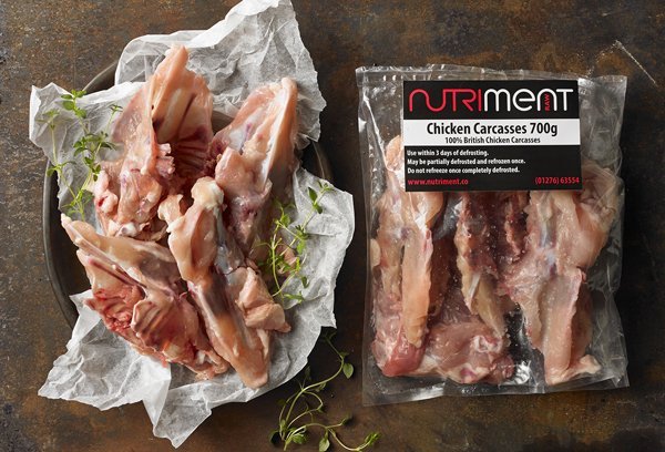 Nutriment Dog Adult Raw Chicken Carcasses 700g Online now