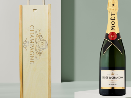 Personalised Moet & Chandon Champagne Gift Set in Wooden Presentation Gift Box - 75cl Fashion